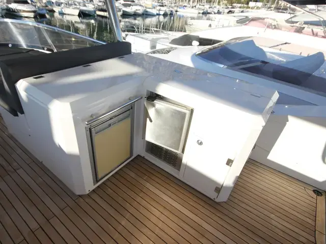 Sunseeker Predator 80