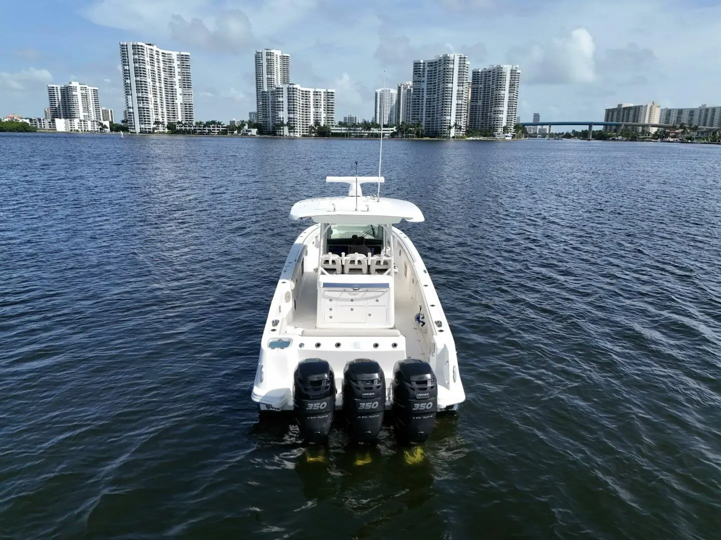 2017 Boston Whaler 350 outrage