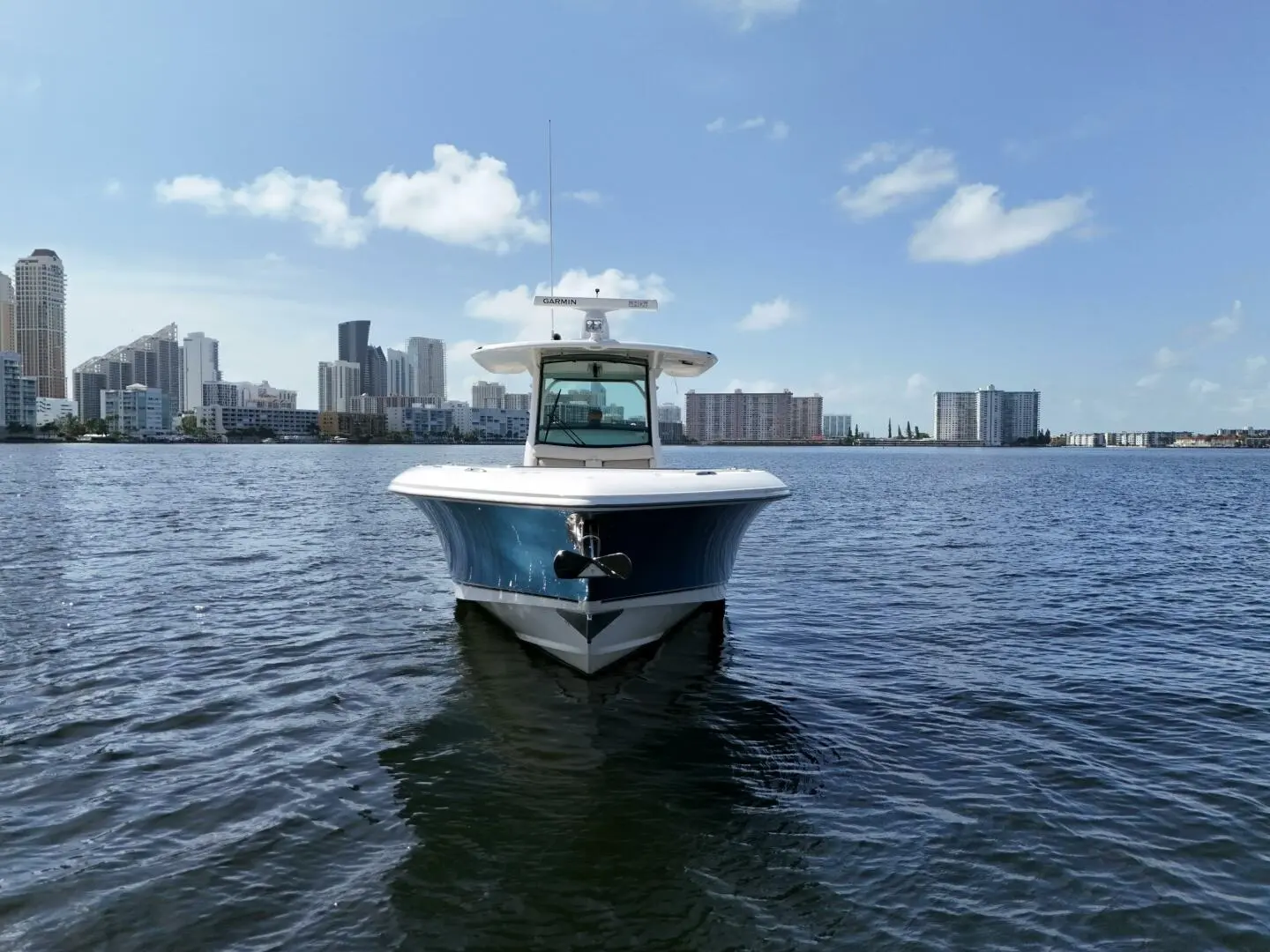 2017 Boston Whaler 350 outrage