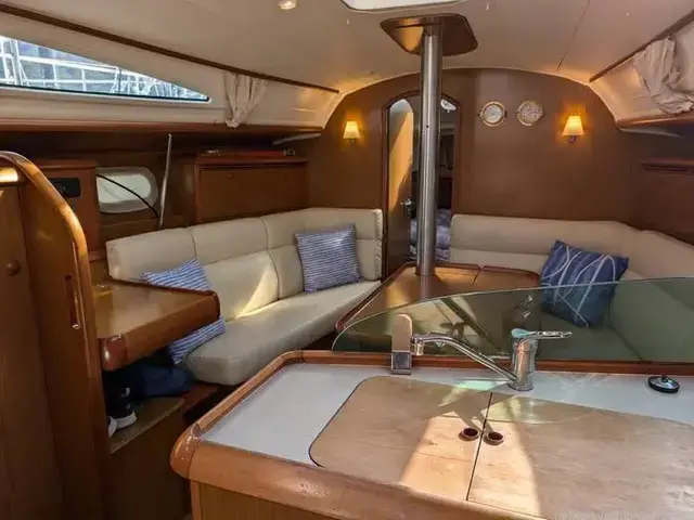 Jeanneau Sun Odyssey 35 Legend