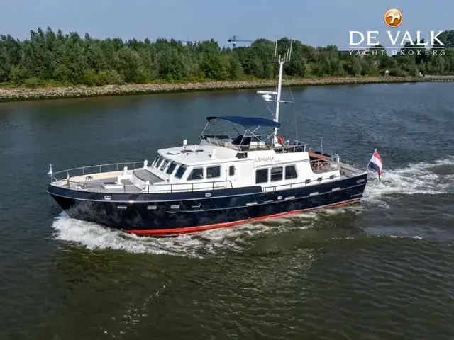 Altena Blue Water Trawler 58