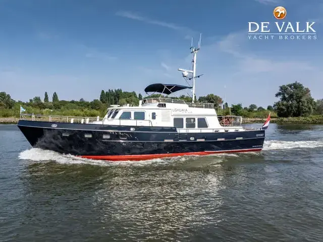 Altena Blue Water Trawler 58