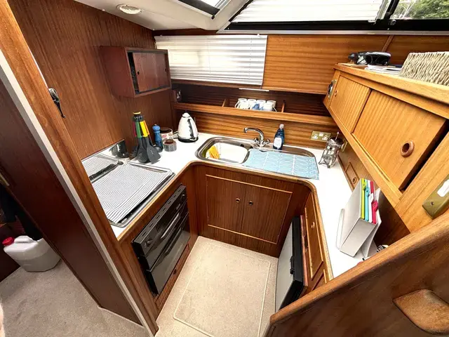 Broom Boats Ocean 31