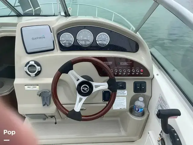 Sea Ray 240 Sundancer