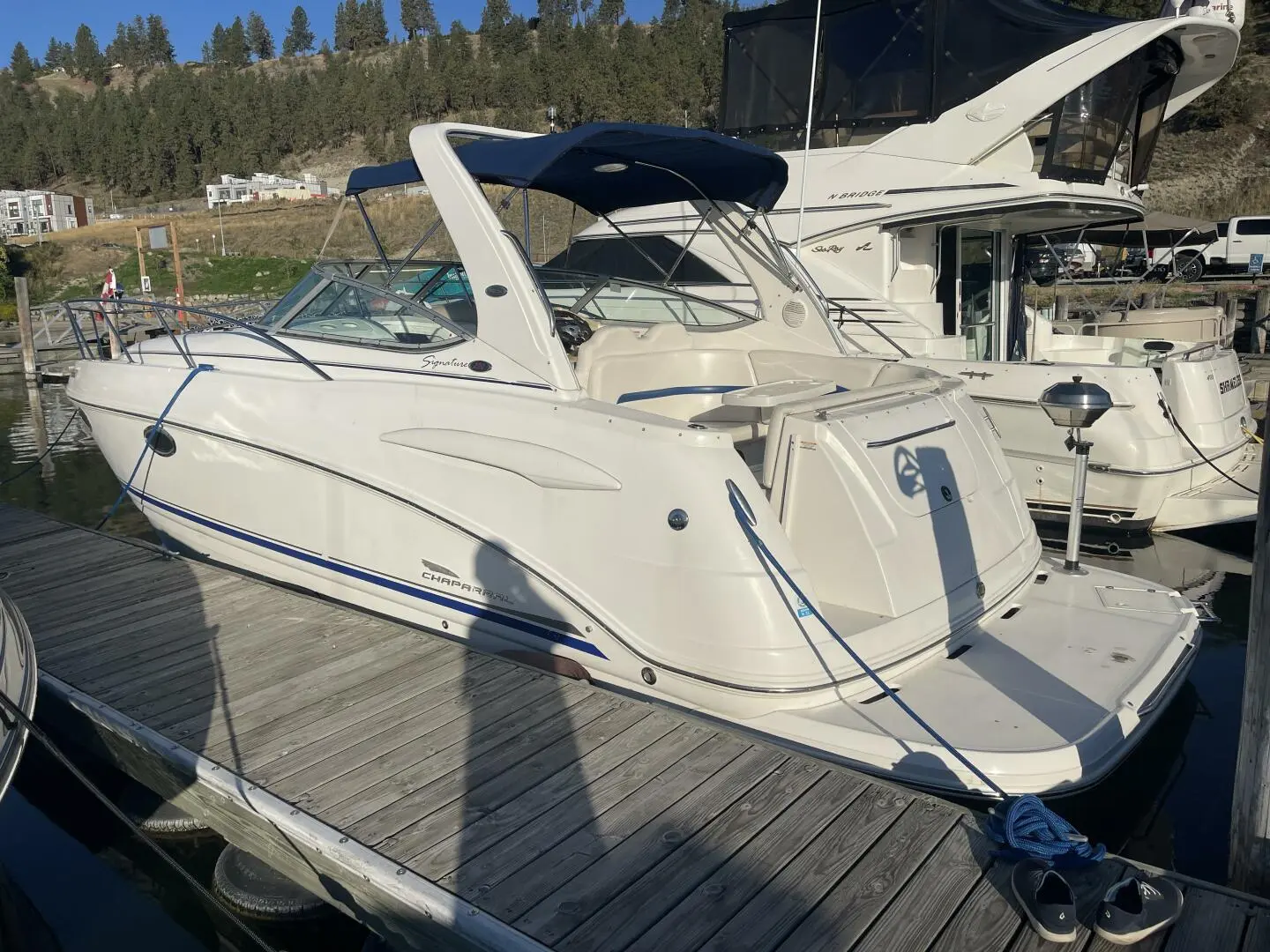 2002 Chaparral 280 signature