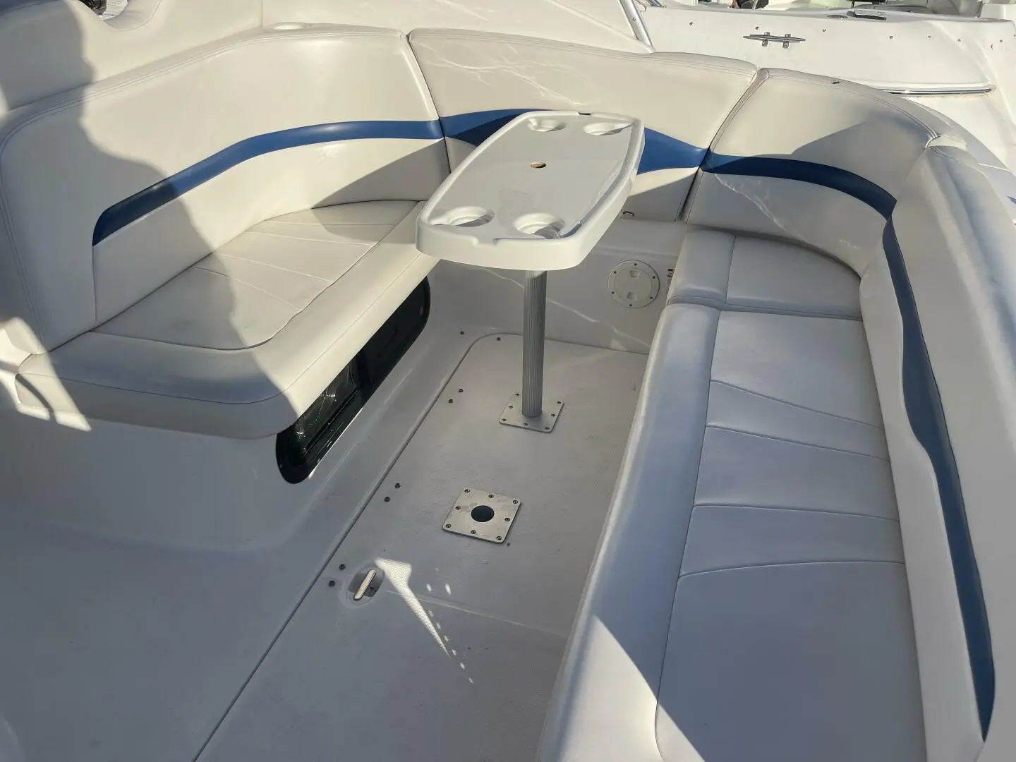 2002 Chaparral 280 signature