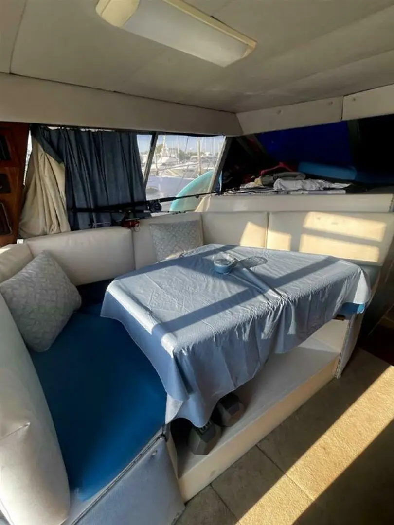 1987 Bayliner 3460