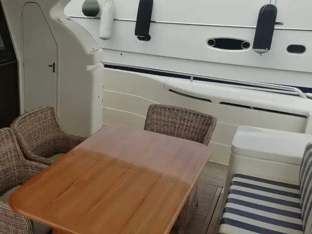 Ferretti Yachts 68