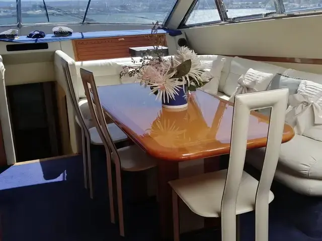 Ferretti Yachts 68