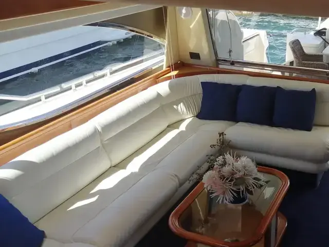 Ferretti Yachts 68