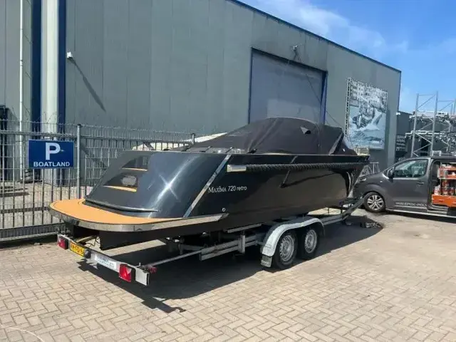 Maxima boats 720 Retro met boegschroef