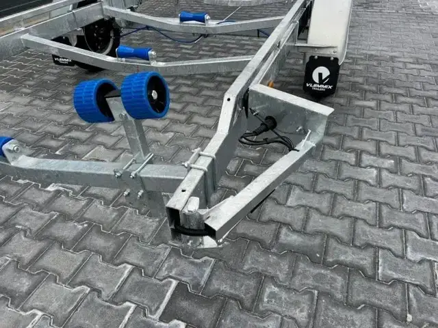 Vlemmix 1800 kg trailer 700