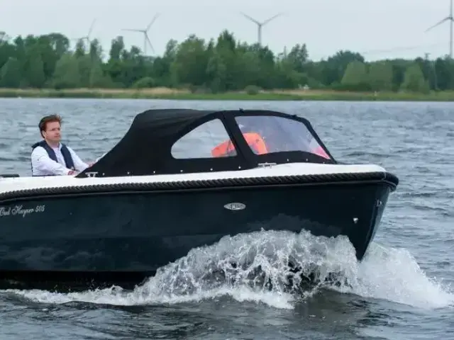 Oud Huijzer 505 Tender