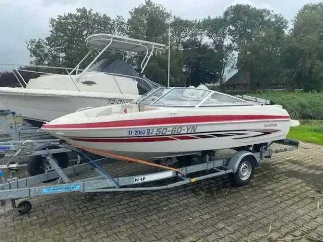 Glastron GT 185 Bowrider