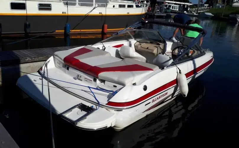 2008 Glastron gts 185 bowrider