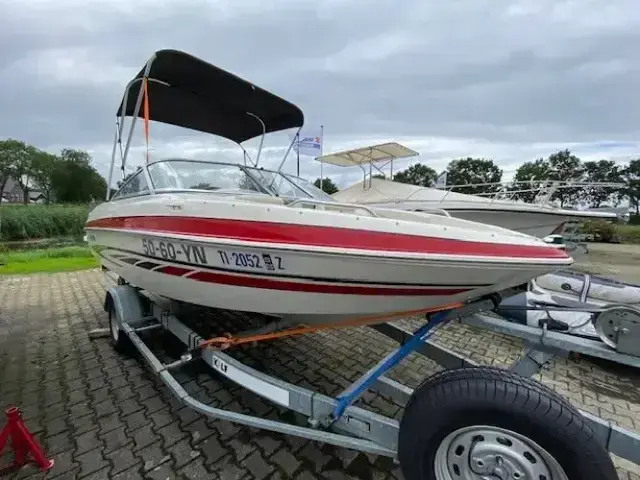 Glastron GT 185 Bowrider