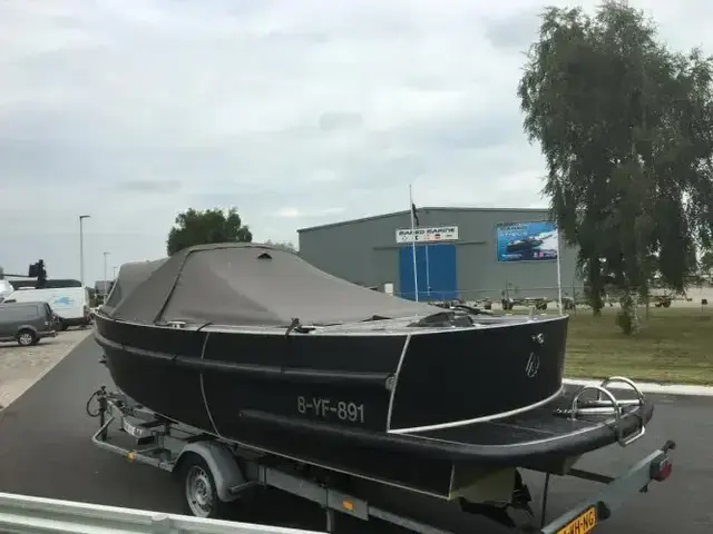 Aluship 650 Tender