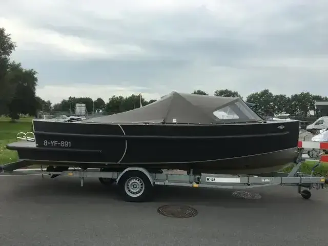 Aluship 650 Tender