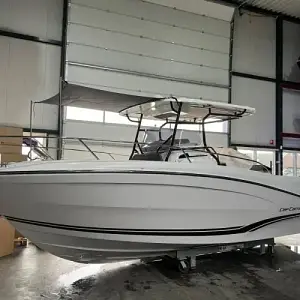  Jeanneau 9.0 Center Console