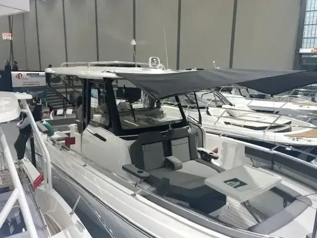 Jeanneau 10.5 CC