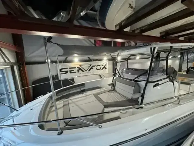 Jeanneau 9.0 Center Console