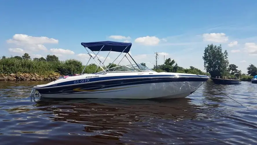 2006 Four Winns 200 horizon bowrider