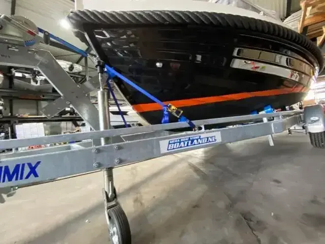 Vlemmix 1800 kg sloepentrailer