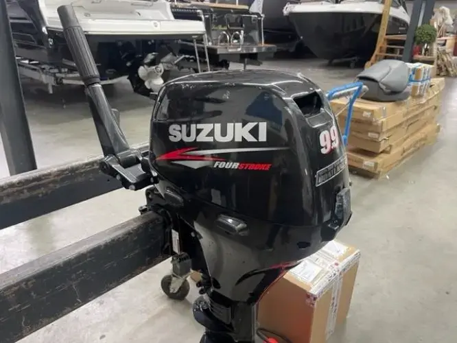 2015 Suzuki df9.9s