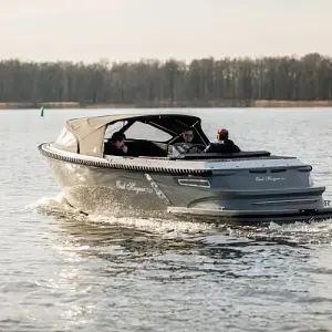  Oud Huijzer 740 Tender