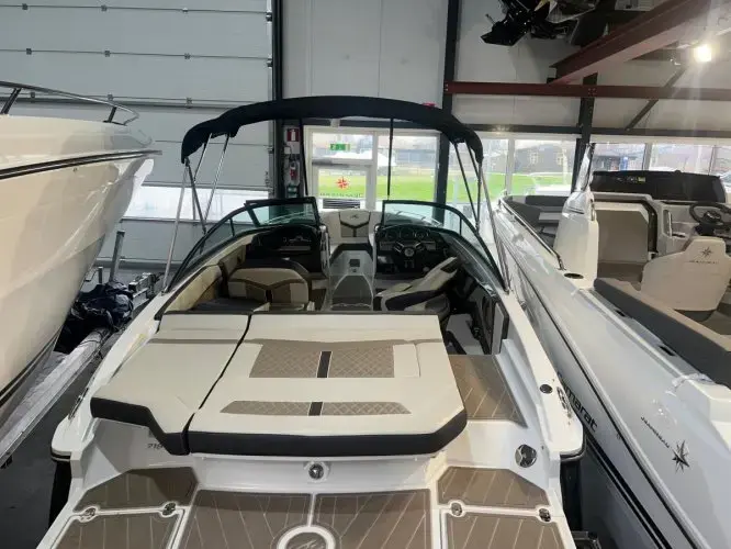 2023 Monterey 218 super sport bowrider