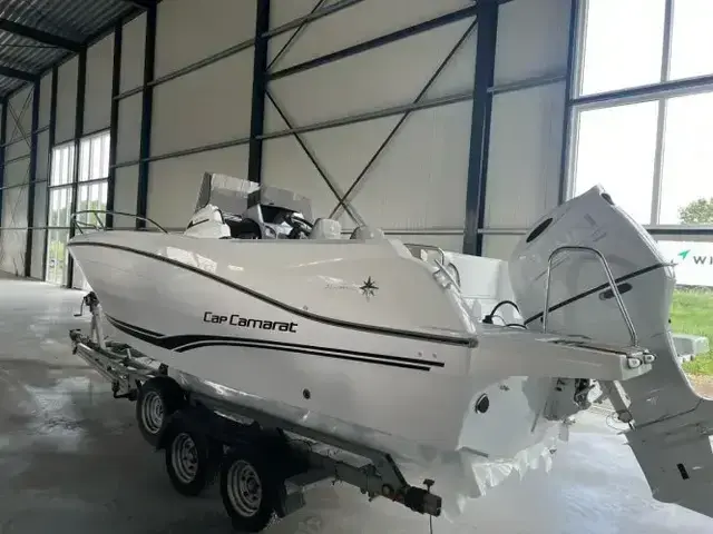 Jeanneau Cap Camarat 6.5 Center Console