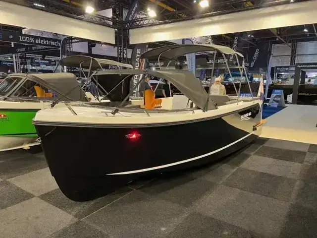 CLEVER 63 Tender