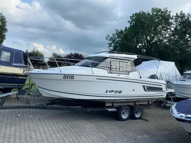 Jeanneau Merry Fisher 795