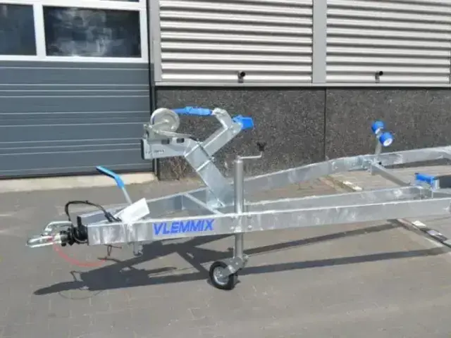 Vlemmix 1350 kg trailer