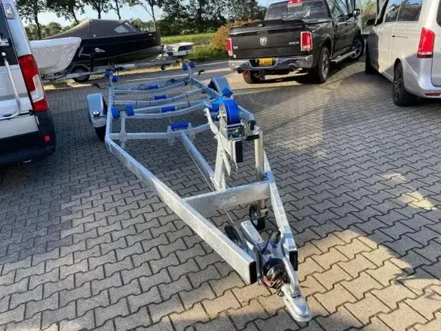 Vlemmix 1800 kg trailer