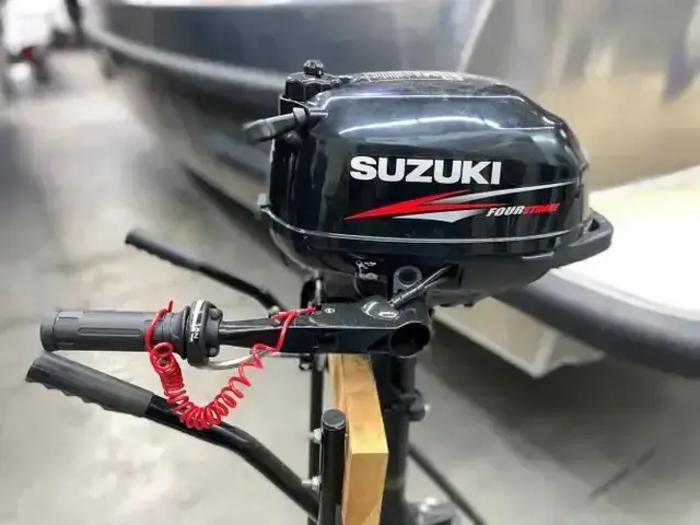 Suzuki 2.5 pk kortstaart