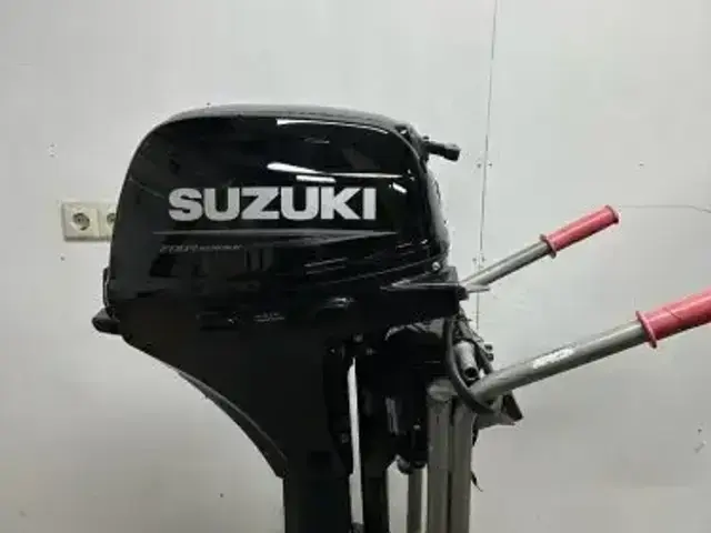 Suzuki 15 pk injectie