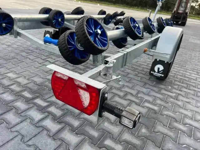 Vlemmix 1800 kg trailer