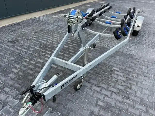 Vlemmix 1800 kg trailer