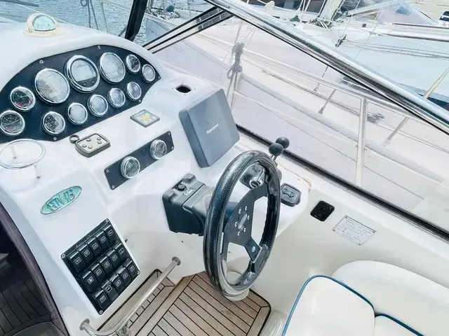 Bavaria 32