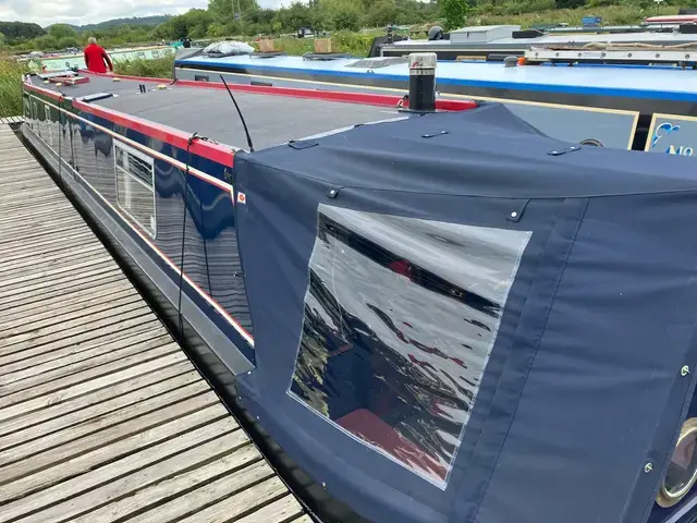 Pat Buckle Narrowboat