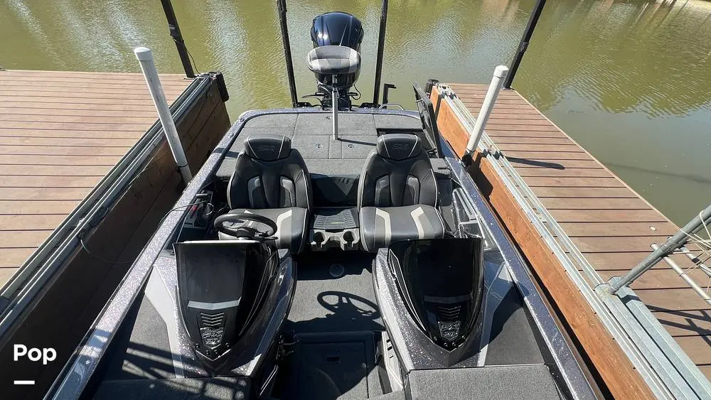 2018 Skeeter fx21 le