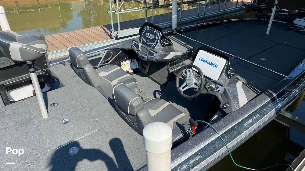 2018 Skeeter fx21 le