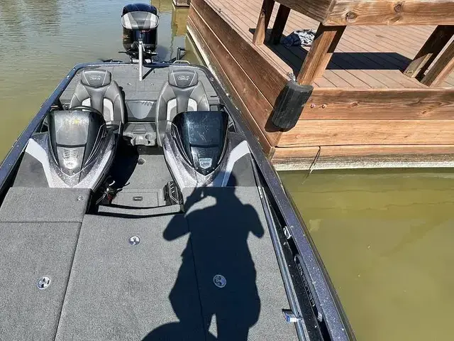 Skeeter FX21 LE