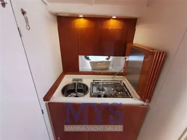 Pershing 37' Cabin