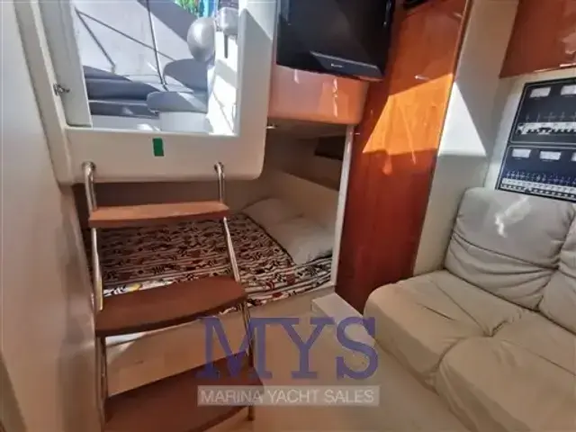 Pershing 37' Cabin