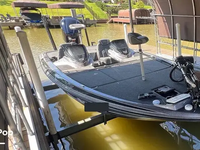 Skeeter FX21 LE