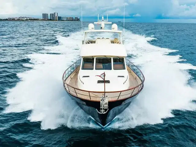 Hunt Yachts Ocean 76