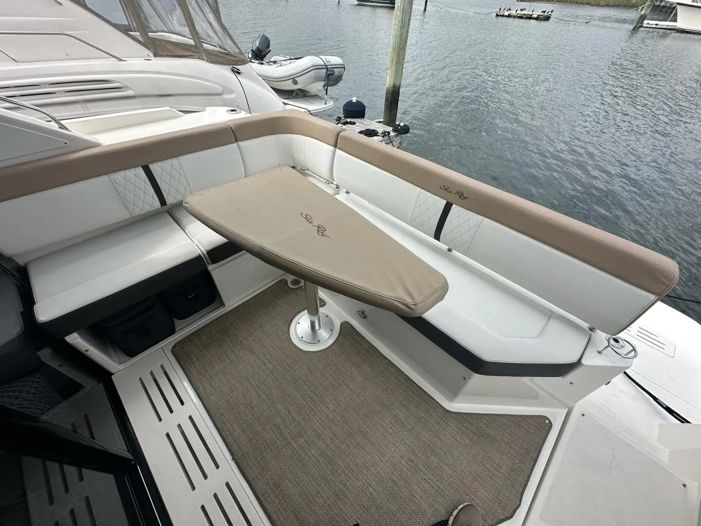 2018 Sea Ray sundancer 400