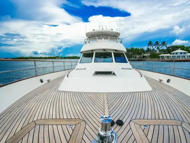 Hunt Yachts Ocean 76